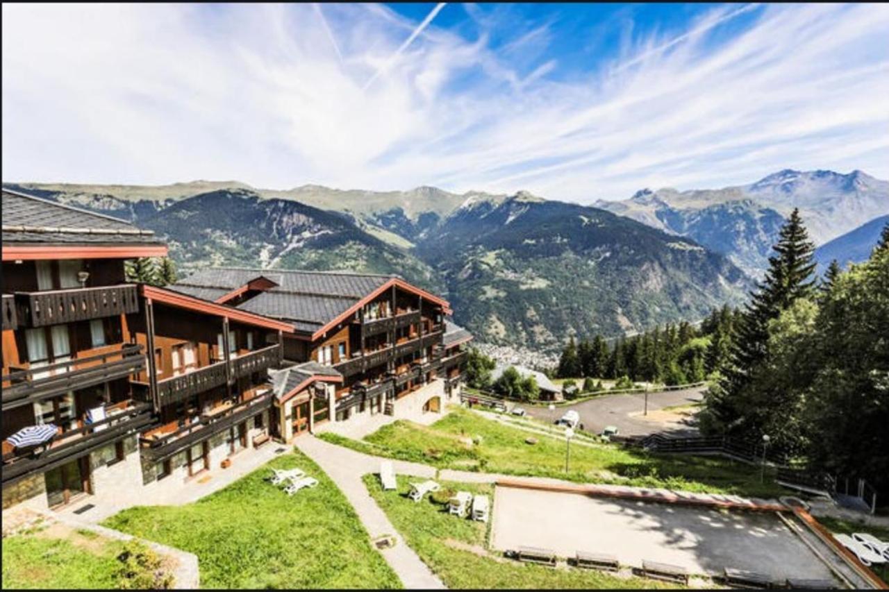 Les Brigues - Appartement Avec Vue Sur La Montagne Et Acces Aux Pistes Courchevel Bagian luar foto